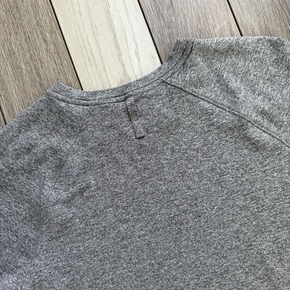 Lululemon Athletica License To Train Women’s Classic-Fit T-Shirt | Size: 12 | - Picture 4 of 7